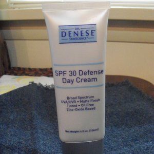 DR. DENESE SPF30 DEFENSE DAY CREAM NEW & SEALED